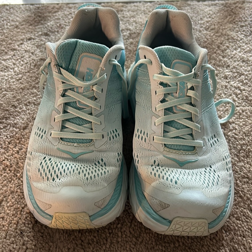 Hoka Clifton 6 Athletic Shoes